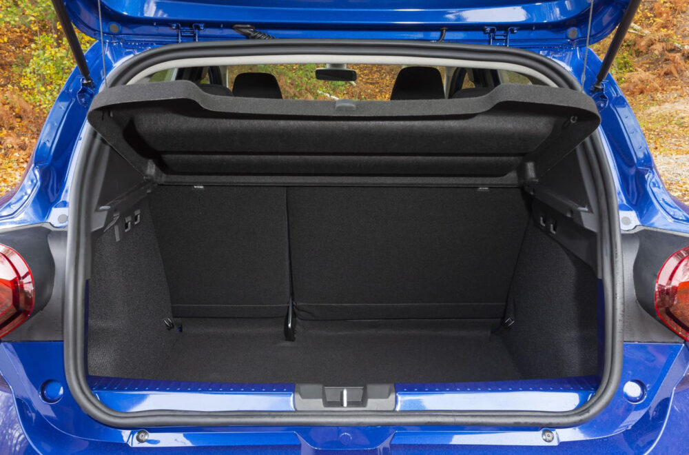 dacia sandero 01