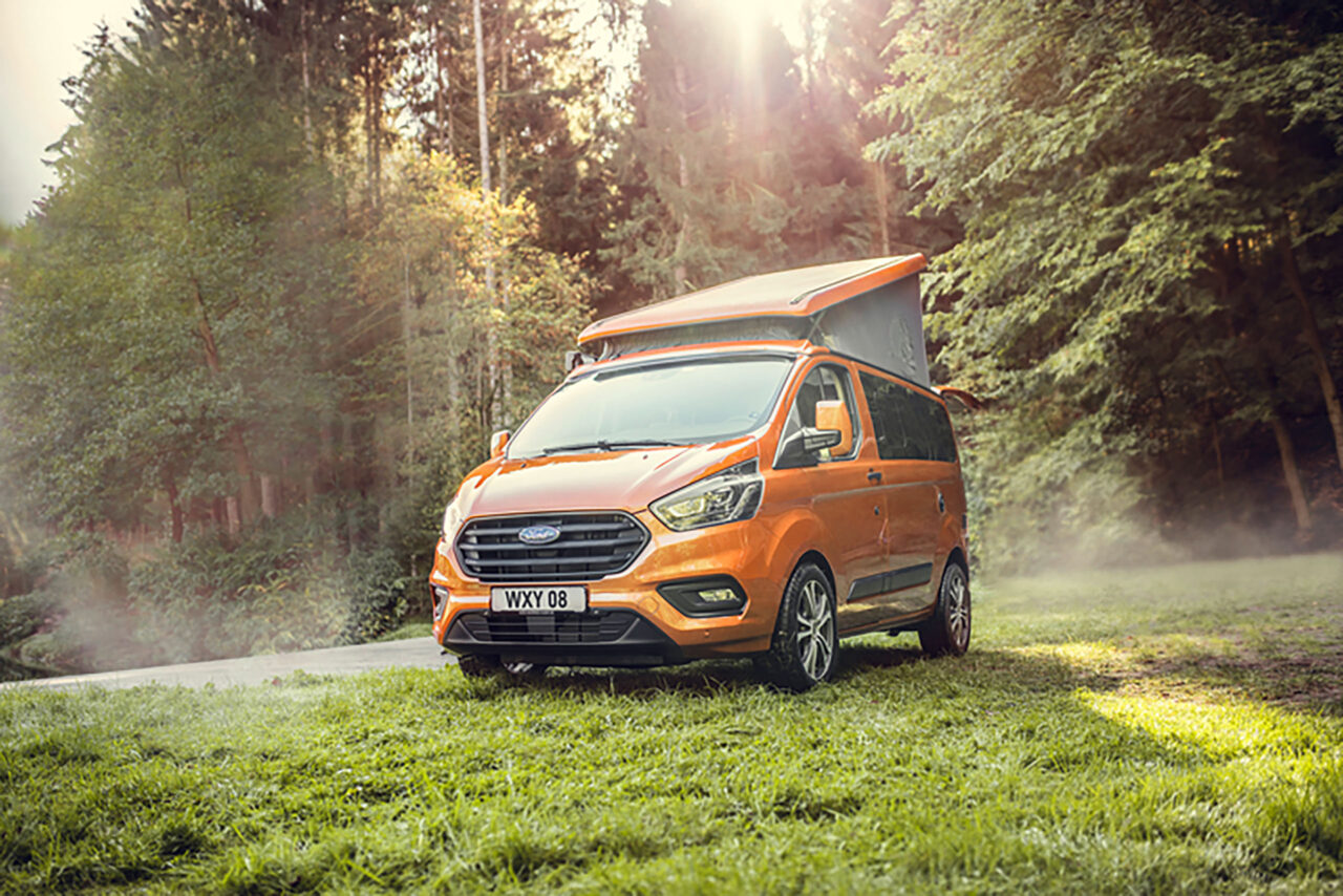 Ford Transit Custom Kombi Vehicle Model