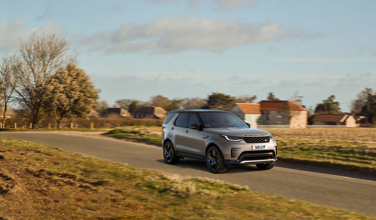 Land Rover Discovery Vehicle Model