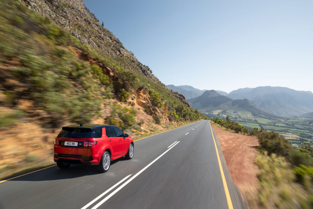 land rover discovery sport 02