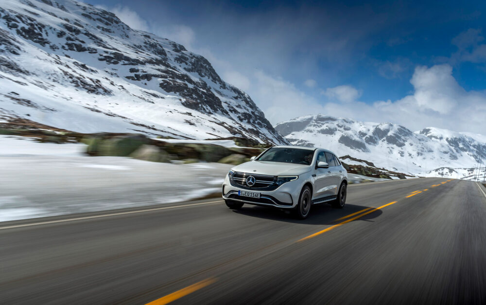 mercedes eqc 06