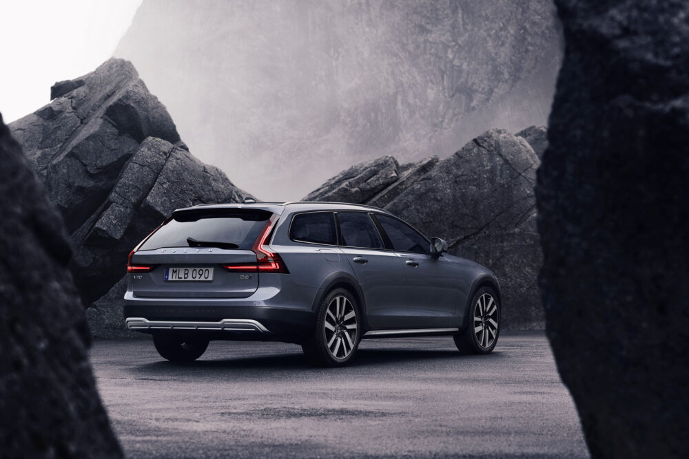 volvo v90 cross country 03